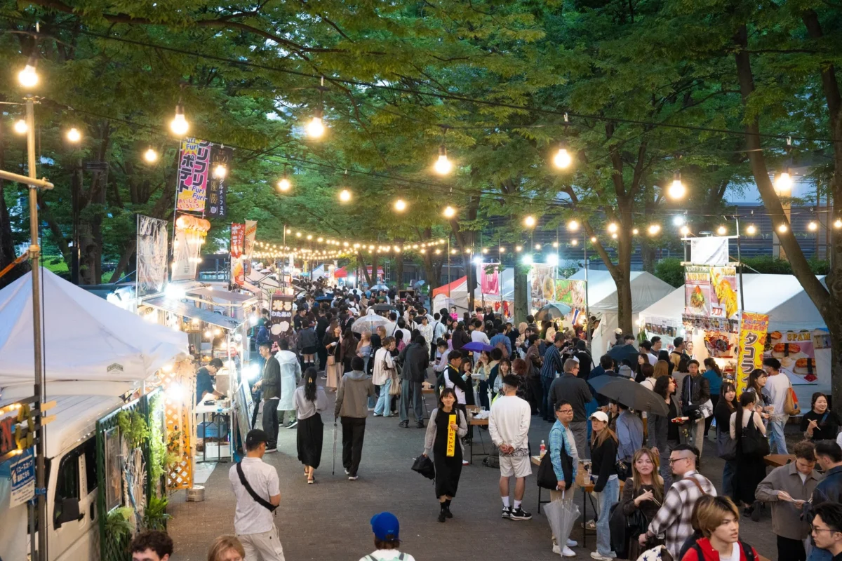 夜のフードフェス
